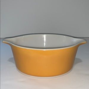 Pyrex old orchard 472 Cinderella casserole dish